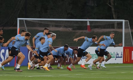 World Cup 2022 briefing: will the 20-year cycle work for Brazil? | World Cup 2022 6 Darwin Núñez (right) gets ready to beat everyone in sprint training.
