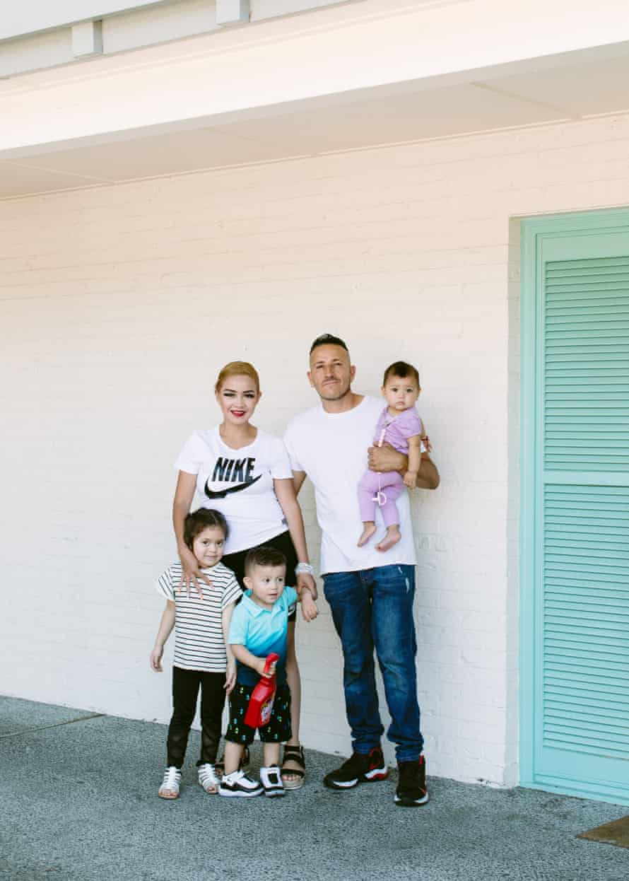 Simón Galvan, Nathaly Medina, and their three children