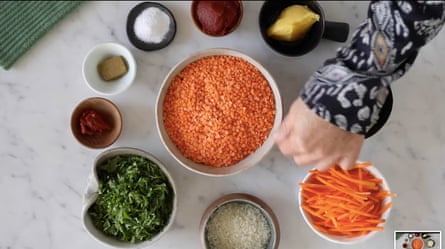 Ingredients for red lentil soup, arranged in a spiral