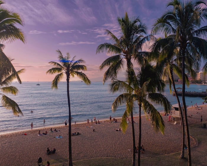 Female US rower reflects on ‘surreal’ record-breaking journey from California to Hawaii