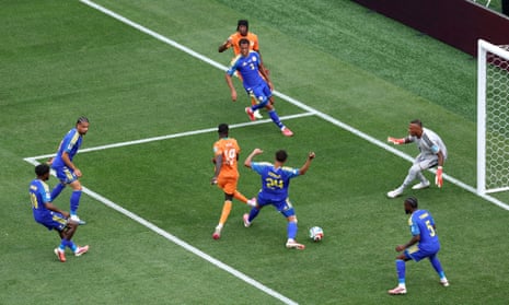 Nicolas Pepe steams into the area and a fine finish puts Cote d’Ivoire ahead.
