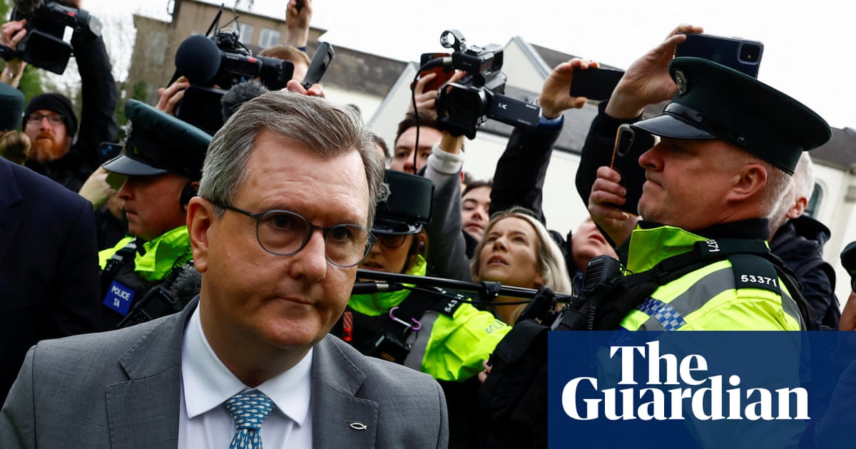 Trial of Jeffrey Donaldson for alleged sex offences to begin in Newry
