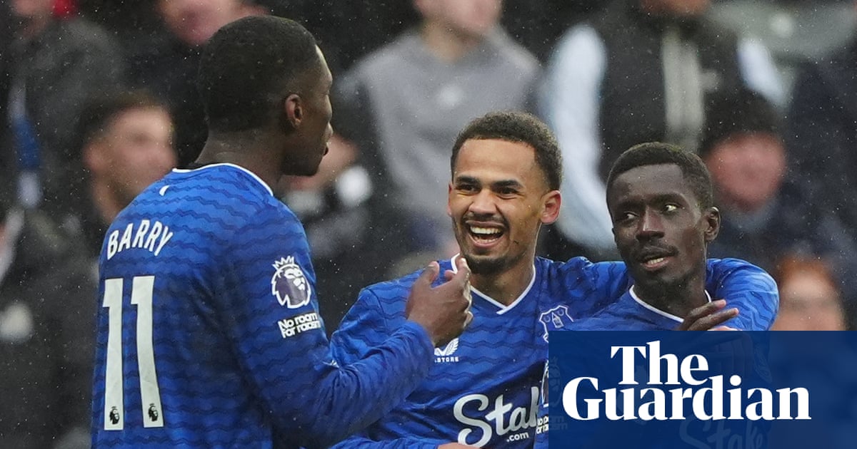 Barry and Pickford stun Newcastle to extend Everton’s fine away form