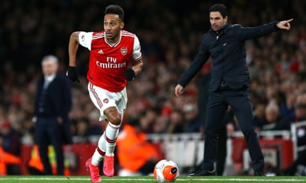 Mikel Arteta Optimistic Aubameyang Will Sign New Arsenal Contract Arsenal The Guardian