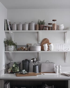 When it comes to the kitchen, stylish glass jars and clip jars look great for a more casual look, and they also offer ease of access to your everyday cooking and baking staples,”