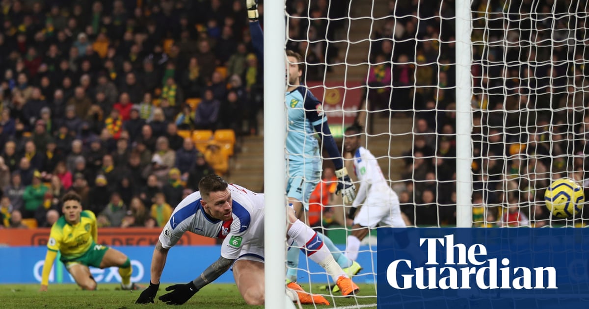 Wickham salvages point for Crystal Palace as Norwich lose early lead again