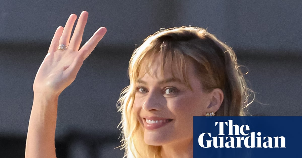 London bars shun Margot Robbie’s gin over shellfish allergen concerns