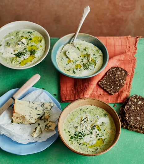 How to make the perfect broccoli and stilton soup Life and style