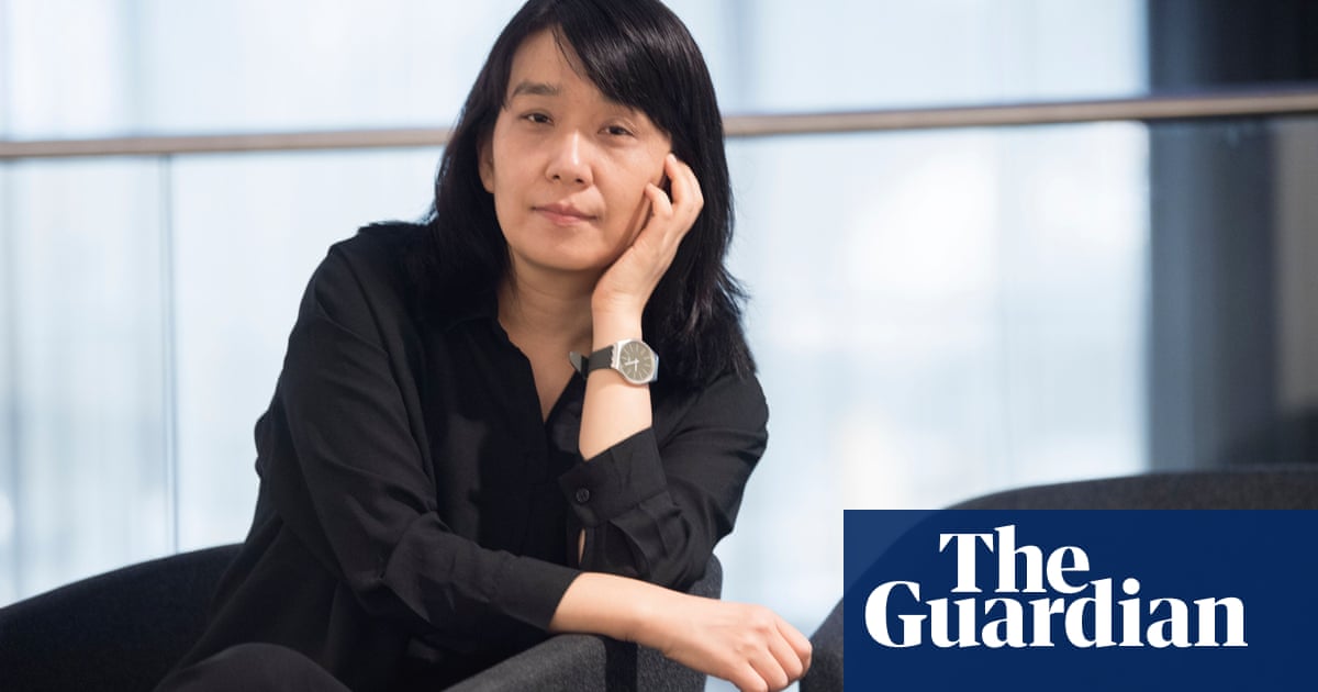 Han Kang Nobel prize lecture book sells 10,000 copies in first day online in South Korea