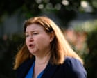 Australia news live: minister says it’s safe to ‘keep buying eggs, keep buying chicken’ as east coast records first suspected bird flu case