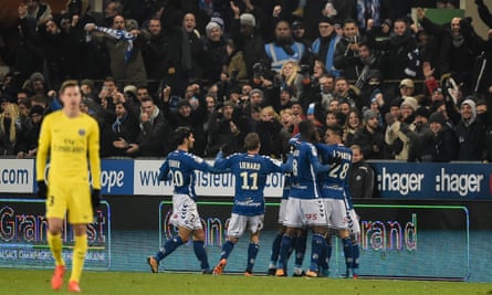 Strasbourg S Win Over Psg Is Further Proof Of Their Remarkable Return Ligue 1 The Guardian