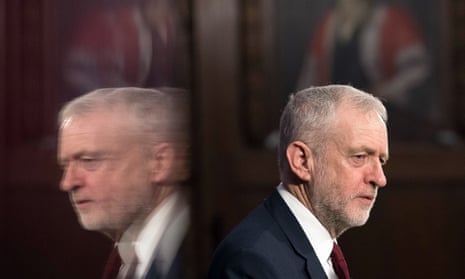 Jeremy Corbyn is expected to signal that Labour is prepared to back the UK staying in the customs union with the EU.