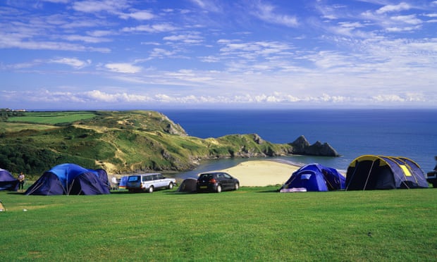 Three Cliffs Bay campsite near Swansea, Wales