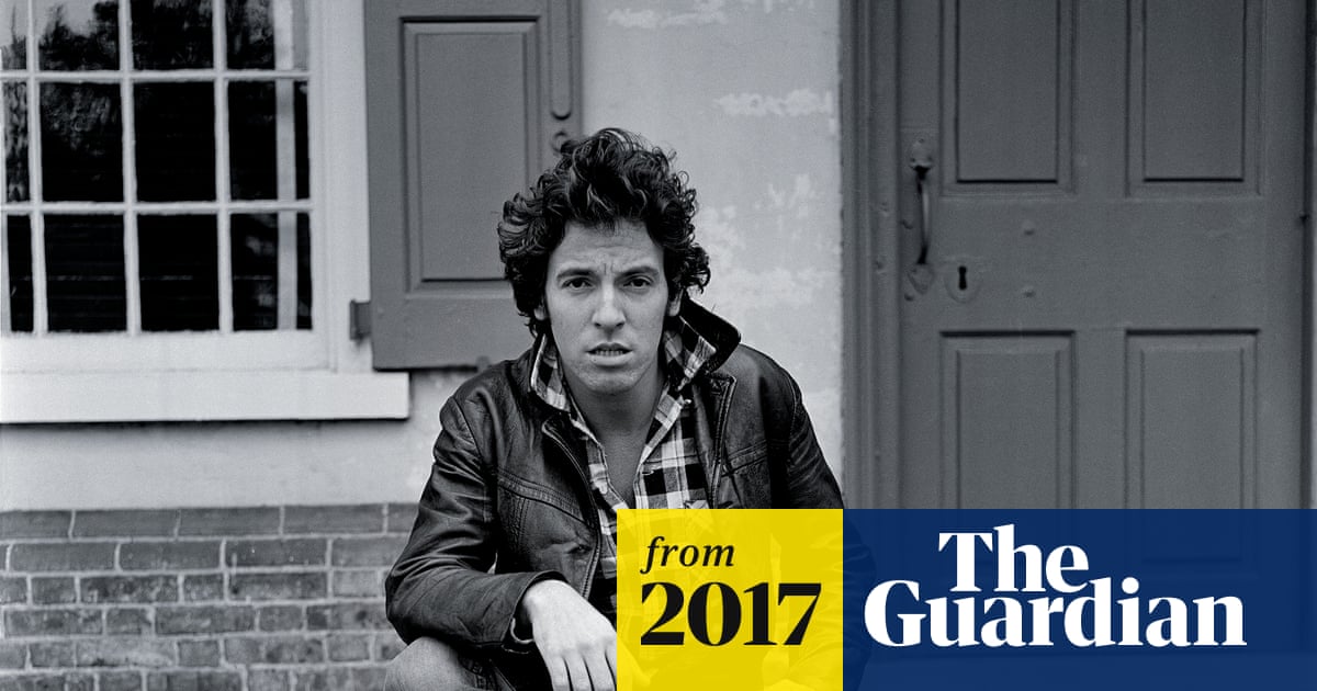 Forty years photographing Bruce Springsteen – in pictures