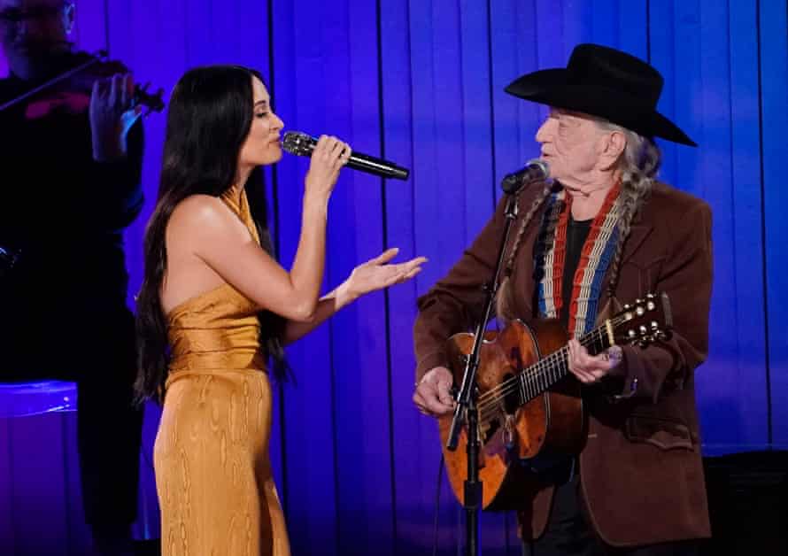 Kacey Musgraves and Willie Nelson perform onstage during the 53rd annual CMA Awards at the Bridgestone Arena on November 13, 2019 in Nashville, Tennessee