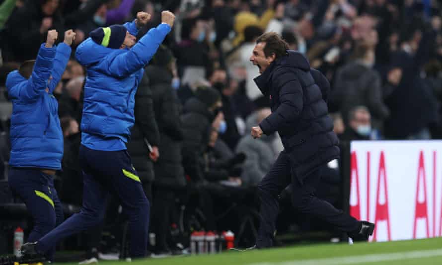 Antonio Conte celebrates Tottenham's second goal against Liverpool.
