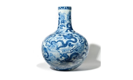 The vase that sold for €7.7m at auction at Osenat.