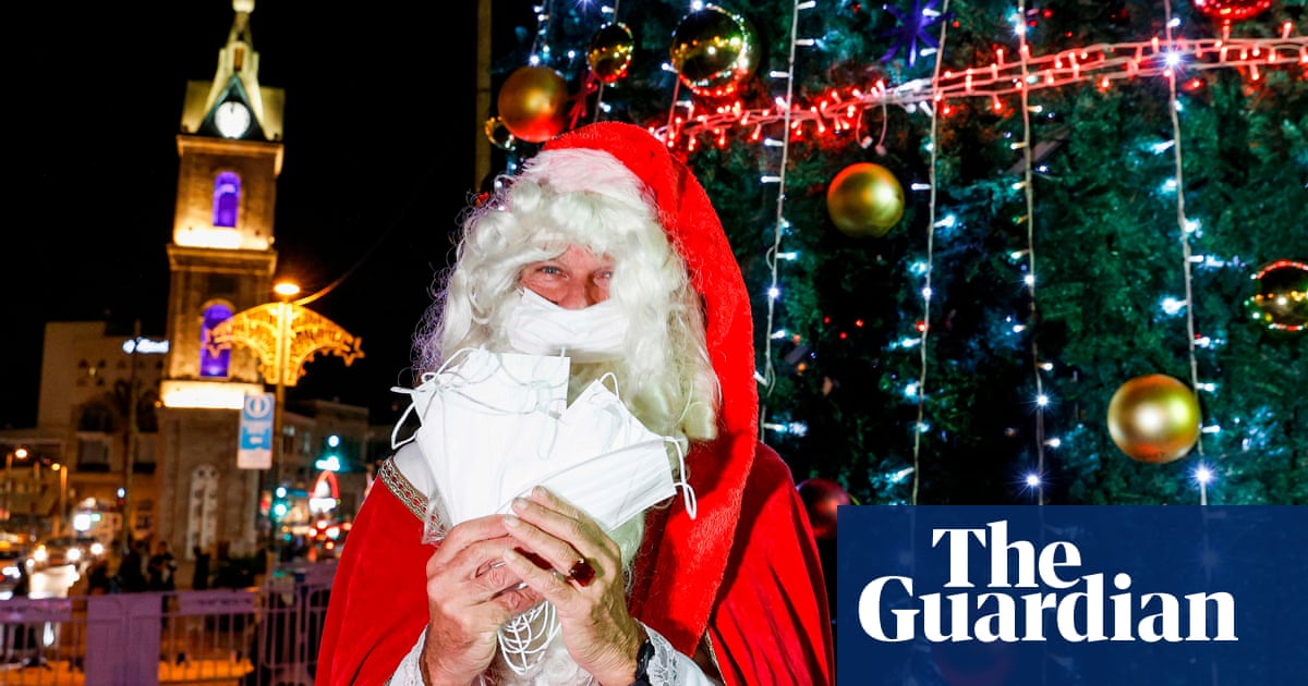 Happy New Normal Christmas 2020 Around The World In Pictures Life And Style The Guardian Christmas Eve Dinner Seattle 2021
