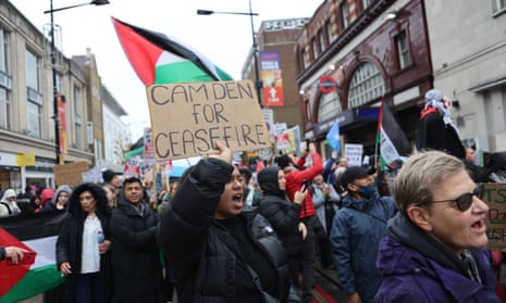 Hundreds march through Keir Starmer’s constituency in Gaza ceasefire ...
