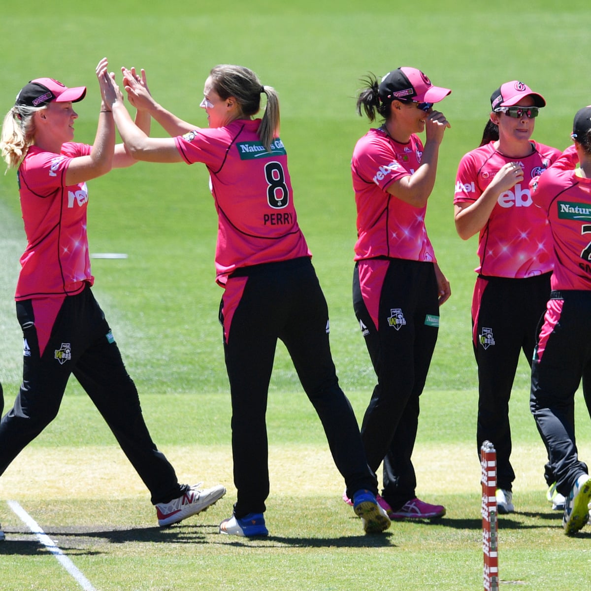 Women S Big Bash League Gets Major Boost With 23 Matches To Be Broadcast Live Women S Big Bash League The Guardian Women S Big Bash League Gets Major Boost With 23 Matches To Be Broadcast Live Women S Big Bash League The Guardian