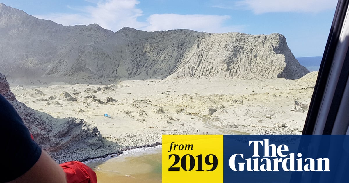 New Zealand helicopter pilot describes horror of volcano rescue