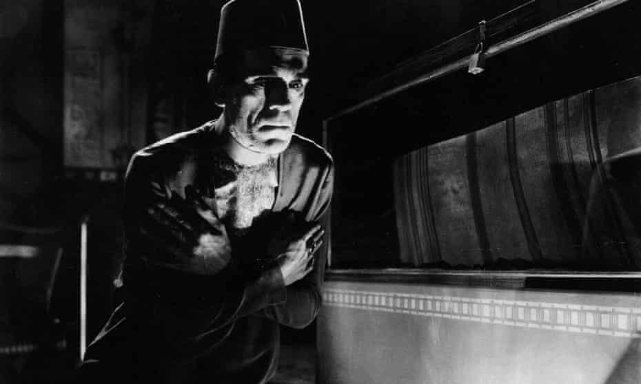 Boris Karloff in The Mummy.