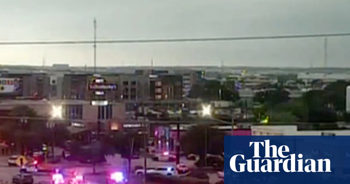 Three people shot at Texas Ice office as suspected gunman dies