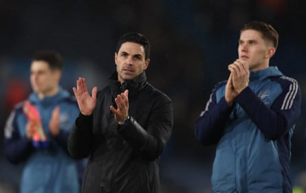 Mikel Arteta and Viktor Gyökeres after Arsenal’s win at Leeds