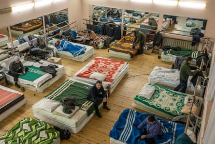 The gym of the concert hall in Zaporizhzhia has been turned into a shelter for displaced people coming from the occupied territories.