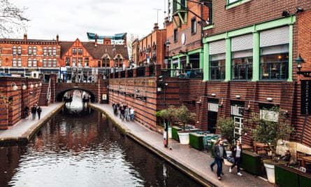 Brindleyplace is close to the canal, bars and restaurants in central Birmingham