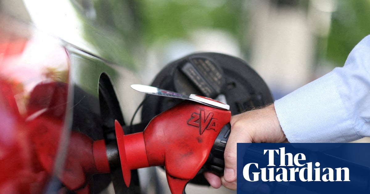 Petrol prices on track to top $2 a litre as Bowen sounds death knell for fuel excise relief