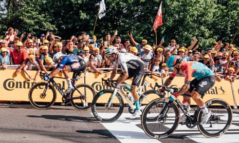 Jasper Philipsen won stage three from Phil Bauhaus and Caleb Ewan after benefitting from a perfect leadout from his Alpecin Deceunick team-mates.