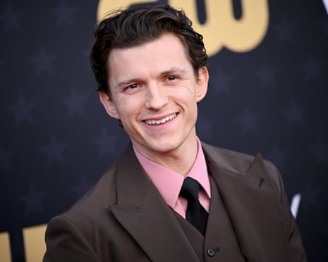 29th Annual Critics Choice Awards - ArrivalsSANTA MONICA, CALIFORNIA - JANUARY 14: Tom Holland attends the 29th Annual Critics Choice Awards at Barker Hangar on January 14, 2024 in Santa Monica, California. (Photo by Lionel Hahn/Getty Images)
