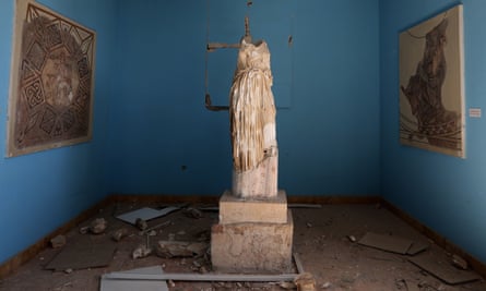 A beheaded and mutilated statue at Palmyra museum