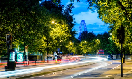 London’s Embankment at night