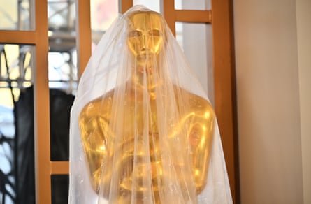 98th Oscars PreparationsAn Oscar Statue is installed during preparations for the 98th Academy Awards held at the Dolby Theatre on March 12, 2026 in Los Angeles, California. (Photo by Michael Buckner/Variety via Getty Images)