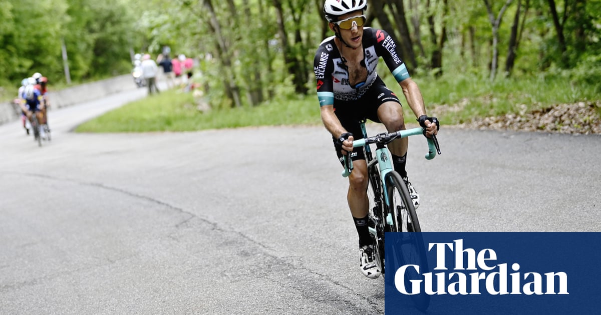 Giro d’Italia: Simon Yates wins stage 19 but Egan Bernal manages losses