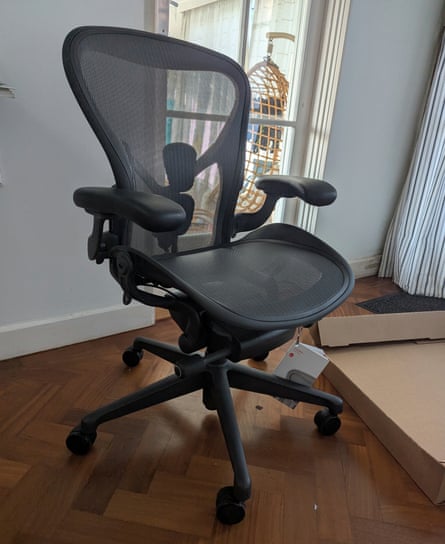 Hermann Miller Aeron 2