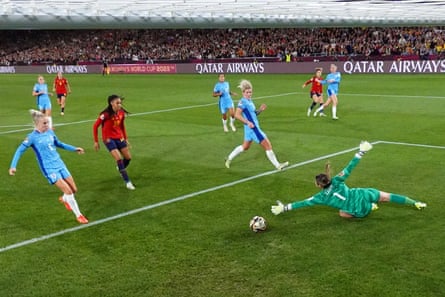 Olga Carmona scores against England in the 2023 World Cup final