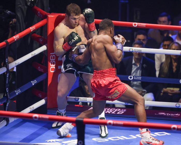 Canelo Álvarez v Christian Mbilli: WBC super-middleweight championship – live buildup