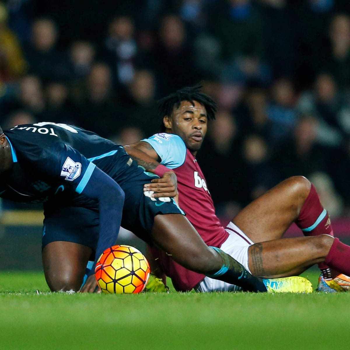 Yaya Toure Embodies Manchester City S Yin And Yang As They