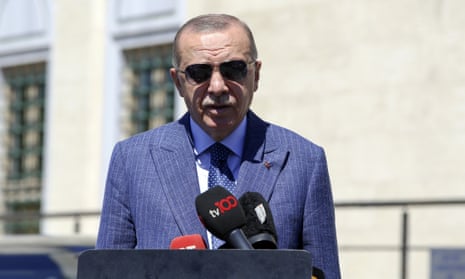 Erdoğan also threatened to withdraw Turkey’s UAE envoy