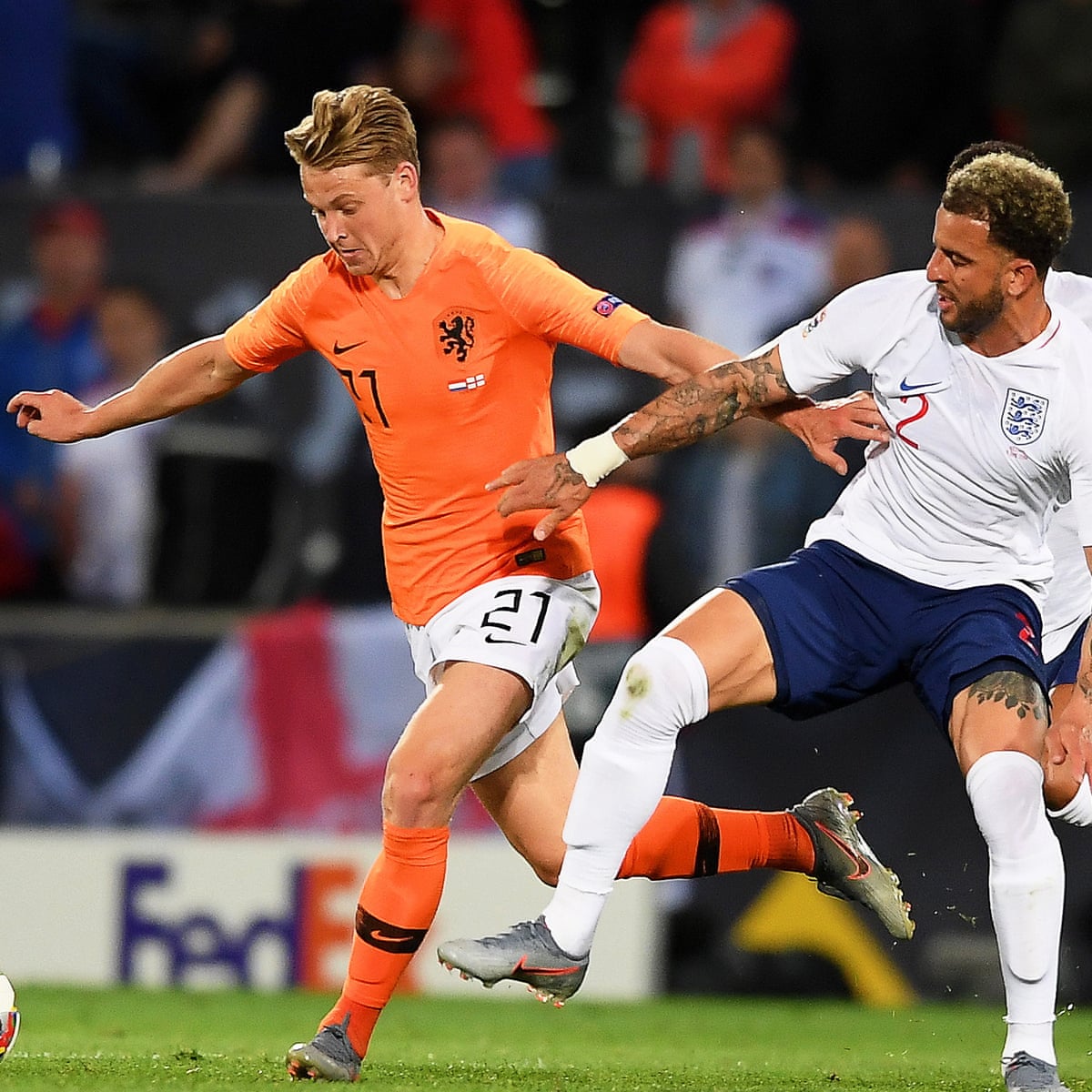Frenkie De Jong Writes Netherlands Script While Stones Fluffs