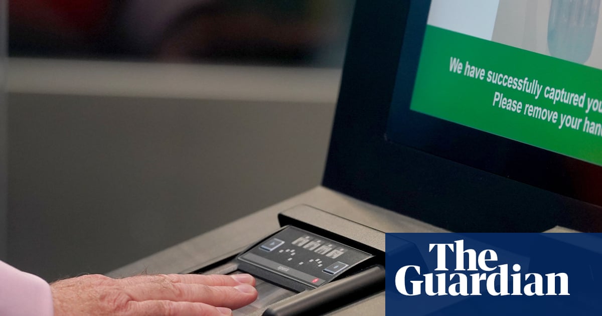 Britons travelling home via EU airports ‘should allow three hours’ before flights