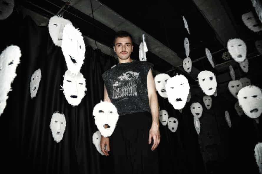 The artist Igor GoRa during his installation in the Closer nightclub.