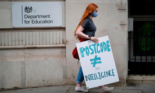 Books Seen Behind Boris Johnson Tell Their Own Story Boris Johnson The Guardian