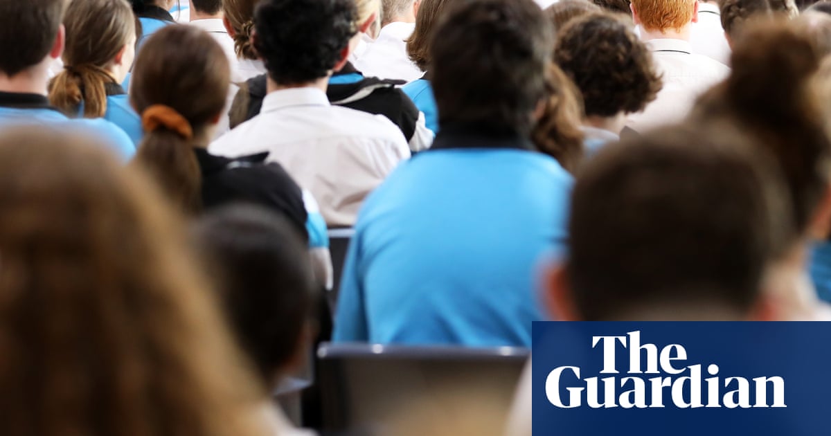 Fury over year 9 students in South Australia being asked to debate whether the tradwife movement is good for women
