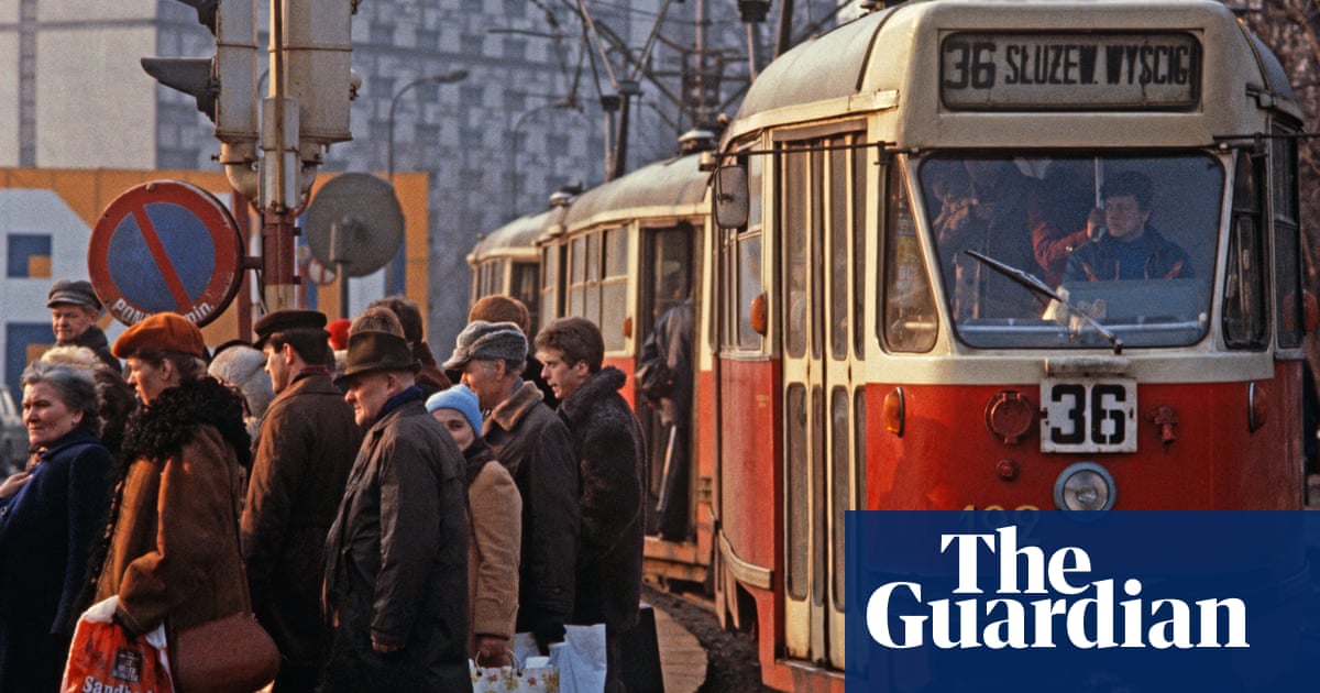 The CIA Book Club by Charlie English review – ‘It was like fresh air’