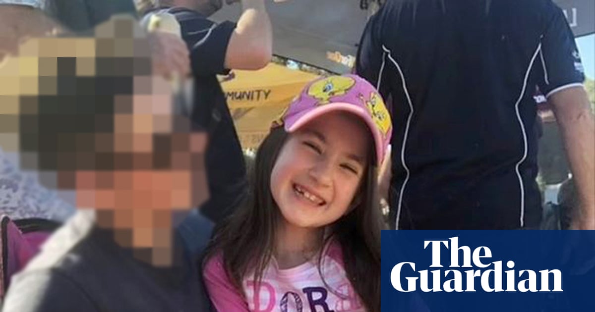 Doctor warned Elizabeth Struhs would not be safe at home years before religious sect killed her by withdrawing medicine
