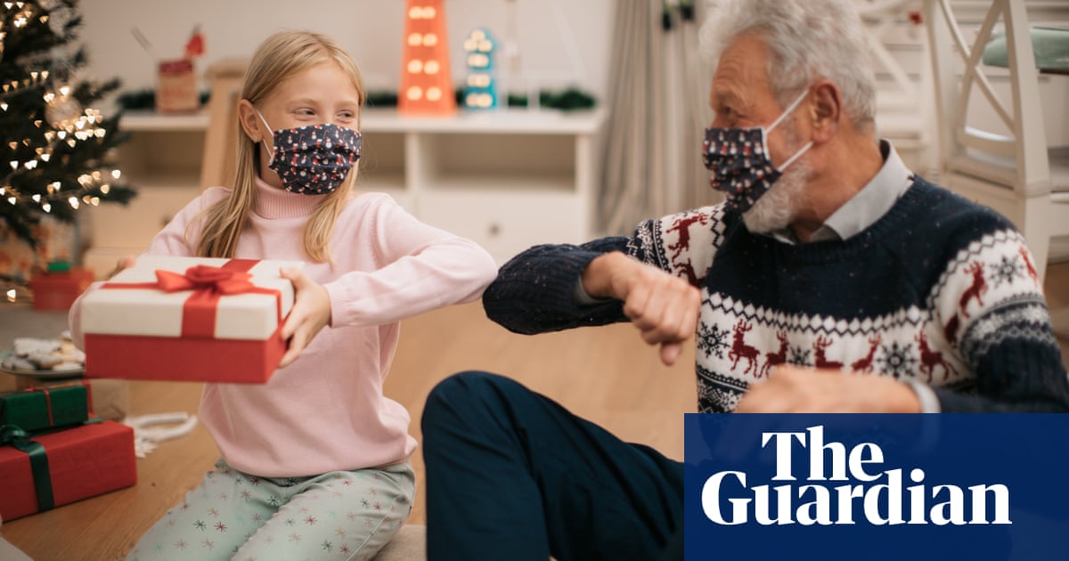My family has a vaccine refusenik – should we still get together at Christmas?